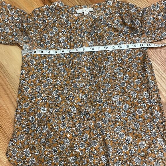 Loft Floral Print Pleat Front Blouse sz XS long sleeved - Picture 6 of 7